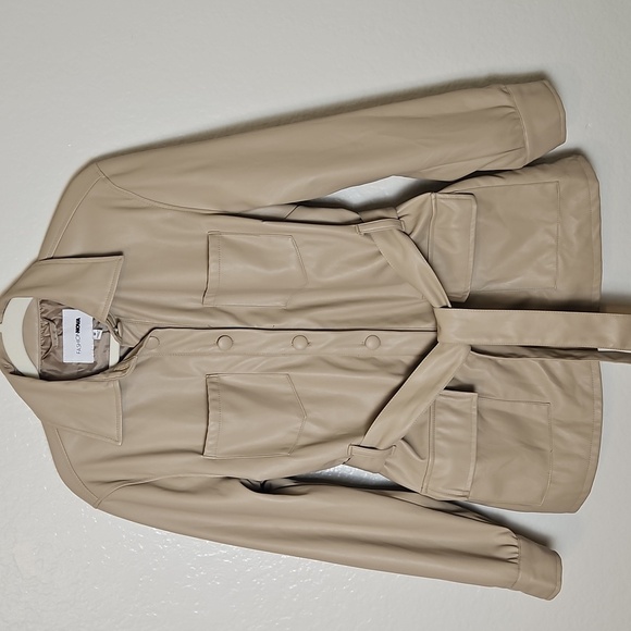 Fashion Nova Beige Leather Jacket - Picture 3 of 6